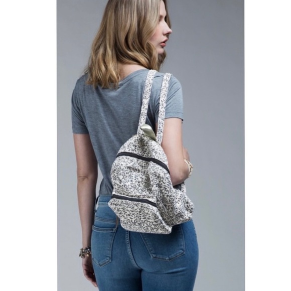 New! Ruggine Handmade Weave / Block Print Durable Backpack Bag - Picture 2 of 6